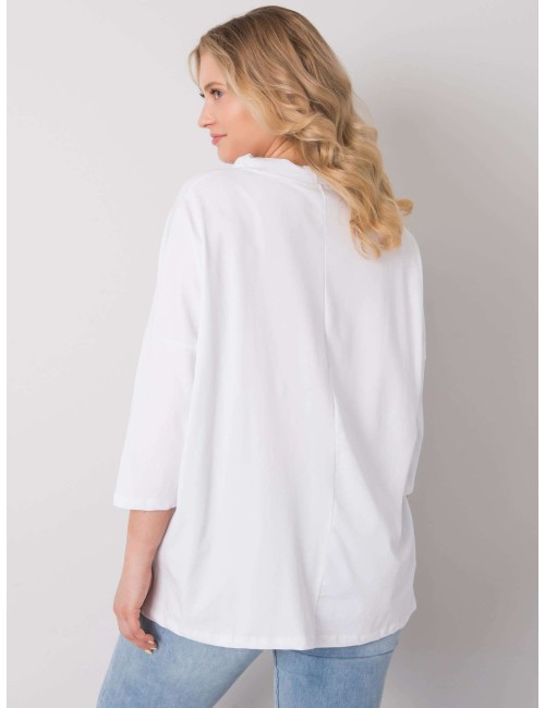 Bluzka plus size z błyszczącymi aplikacjami